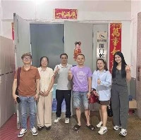 Klient z Tajlandii zajmujący się półprzewodnikami odwiedza firmę Xiamen Qiany...